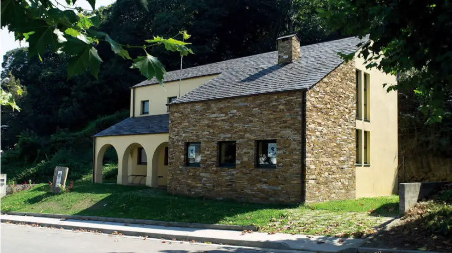 Albergue de peregrinos de la Xunta de Galicia de Lourenzá - Camino del Norte :: Albergues del Camino de Santiago