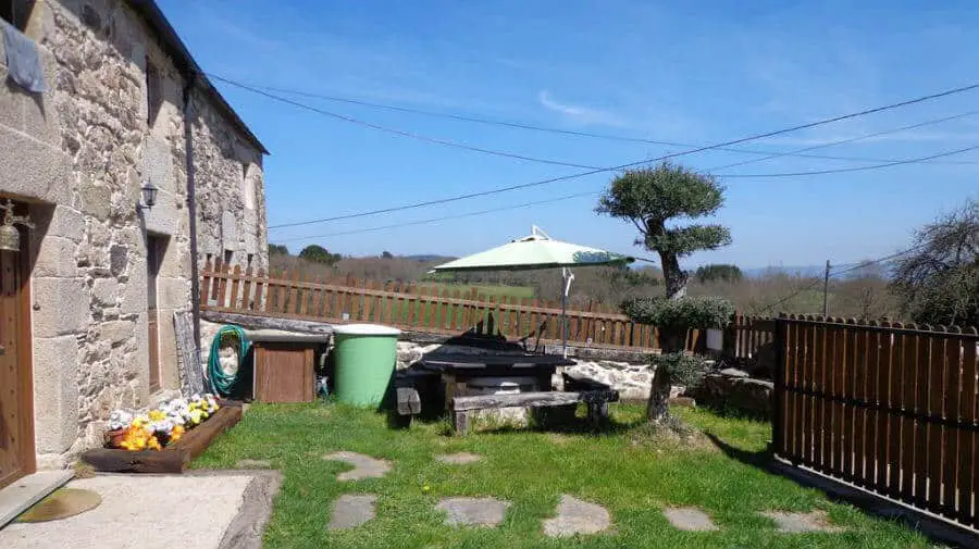 Albergue 108 to Santiago, Barbadelo, Lugo - Camino Francés :: Albergues del Camino de Santiago