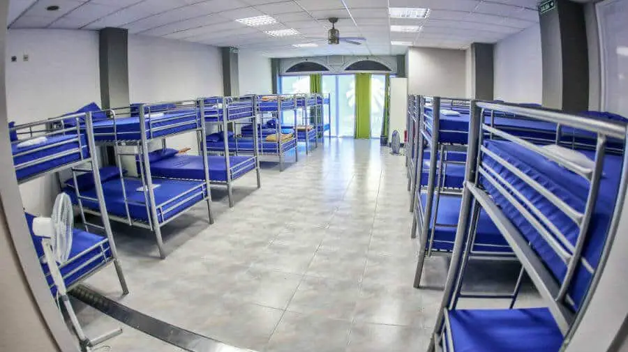 Albergue Arraigos, Melide, La Coruña - Camino Francés :: Albergues del Camino de Santiago