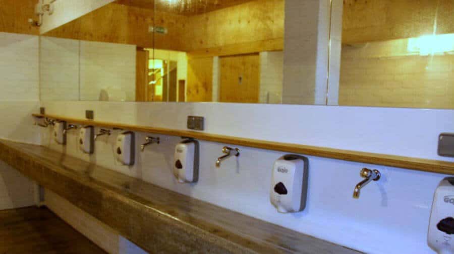 Albergue O Albergue de Selmo, Arzúa, La Coruña - Camino Francés :: Albergues del Camino de Santiago