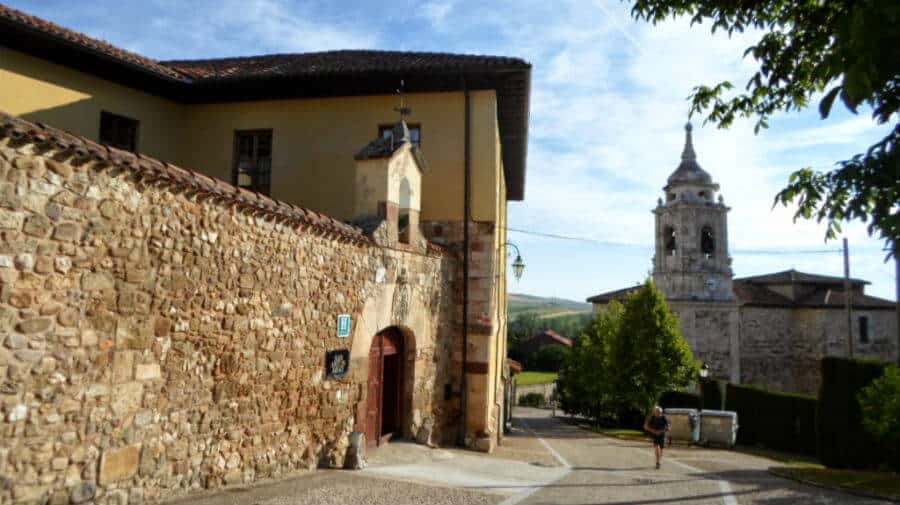 Albergue San Antón Abad, Villafranca Montes de Oca, Burgos - Camino Francés :: Albergues del Camino de Santiago