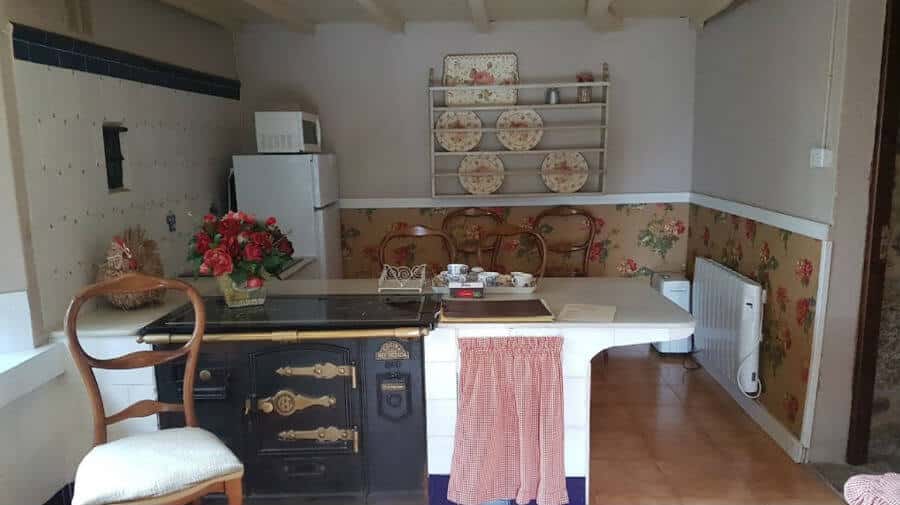 Albergue Santiago, Castañeda, La Coruña - Camino Francés :: Albergues del Camino de Santiago