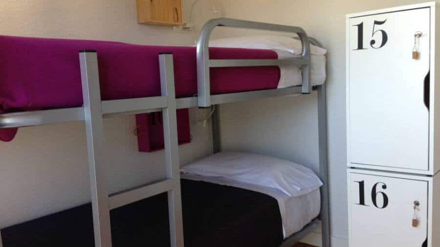 Albergue Zarautz Hostel, Zarauz, Guipúzcoa - Camino del Norte :: Albergues del Camino de Santiago