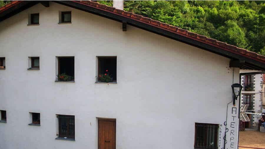 Albergue de Lastur, Lastur-Itziar, Guipúzcoa - Camino del Norte :: Albergues del Camino de Santiago