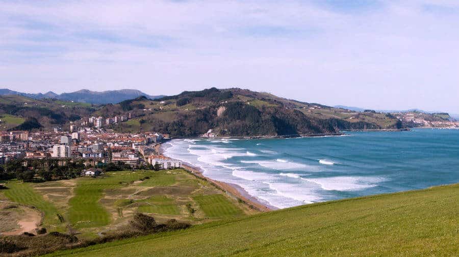 Vista de Zarauz, Guipúzcoa - Camino del Norte :: Albergues del Camino de Santiago