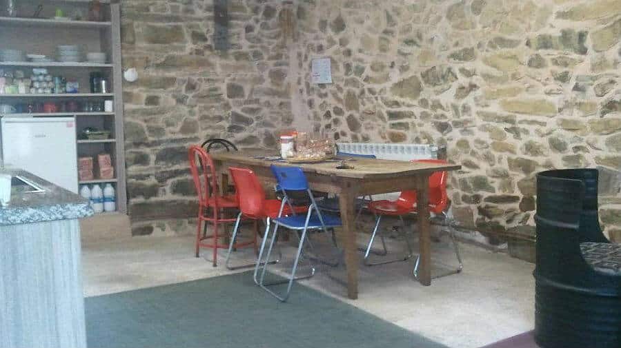 Albergue Gabino, El Ganso, León - Camino Francés :: Albergues del Camino de Santiago