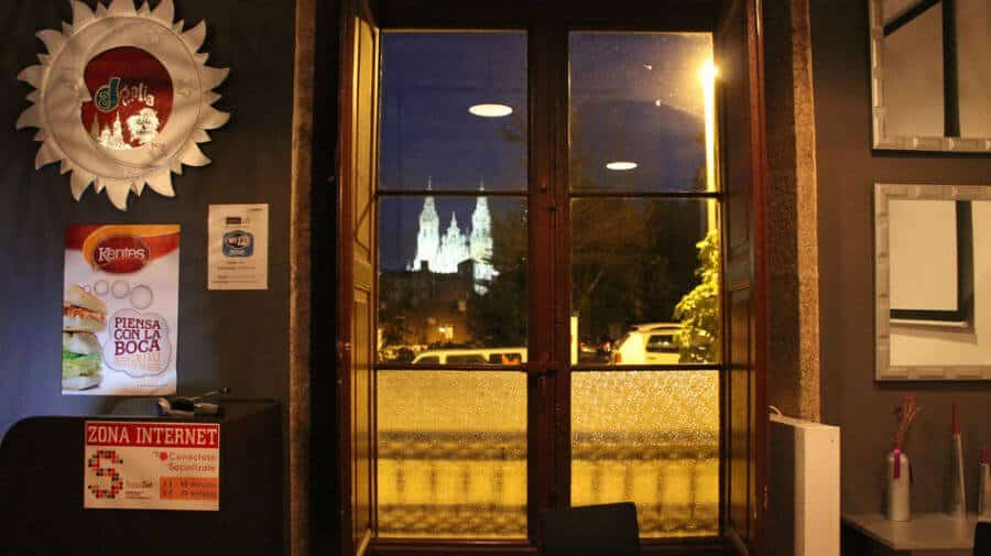 Albergue Roots & Boots, Santiago de Compostela :: Albergues del Camino de Santiago
