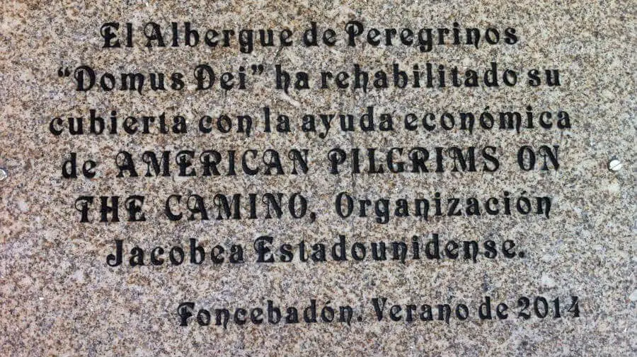 Albergue de peregrinos parroquial Domus Dei, Foncebadón, León - Camino Francés :: Albergues del Camino de Santiago