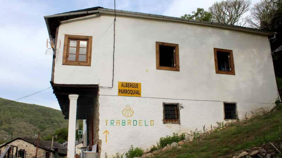 Albergue de peregrinos parroquial San Nicolás, Trabadelo, León - Camino Francés :: Albergues del Camino de Santiago