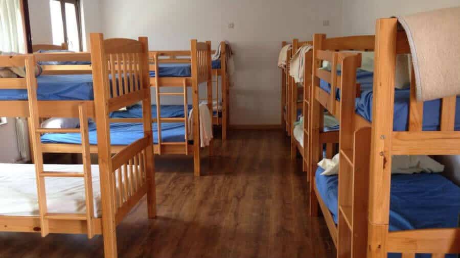 Albergue Camino Francés, Santibáñez de Valdeiglesias, León - Camino Francés :: Albergues del Camino de Santiago