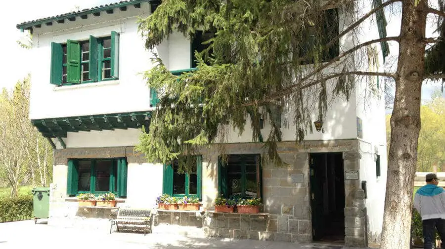 Albergue de peregrinos Casa Paderborn, Pamplona, Navarra - Camino Francés :: Albergues del Camino de Santiago