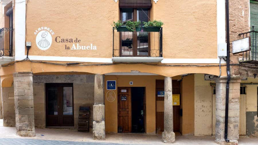 Albergue de peregrinos Casa de la Abuela, Los Arcos, Navarra - Camino Francés :: Albergues del Camino de Santiago
