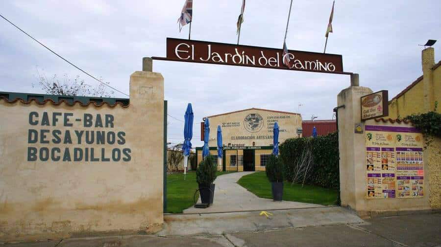 Albergue El Jardín del Camino, Mansilla de las Mulas, León - Camino Francés :: Albergues del Camino de Santiago