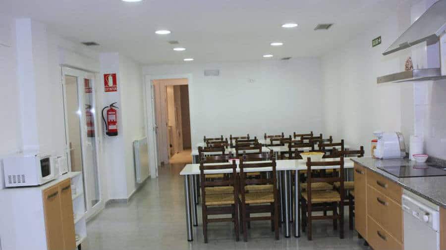 Albergue Izar, Viana, Navarra - Camino Francés :: Albergues del Camino de Santiago