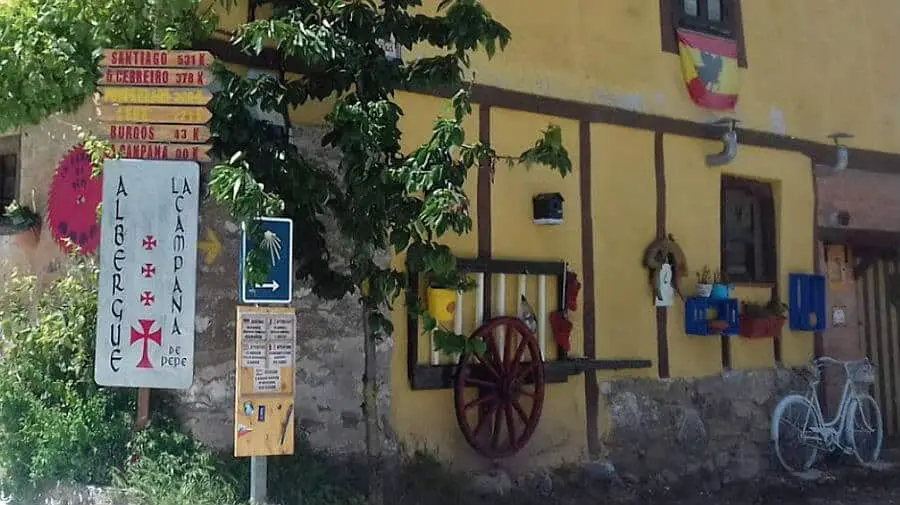 Albergue de peregrinos La Campana, Espinosa del Camino, Burgos - Camino Francés :: Albergues del Camino de Santiago