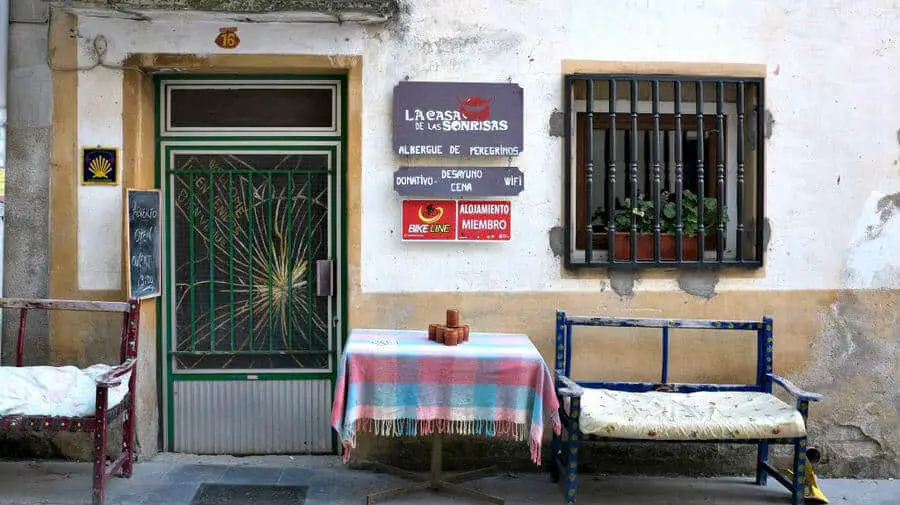 Albergue de peregrinos La Casa de las Sonrisas, Grañón, La Rioja - Camino Francés :: Albergues del Camino de Santiago