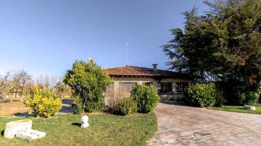 Albergue La Finca, Población de Campos - Camino Francés :: Albergues del Camino de Santiago