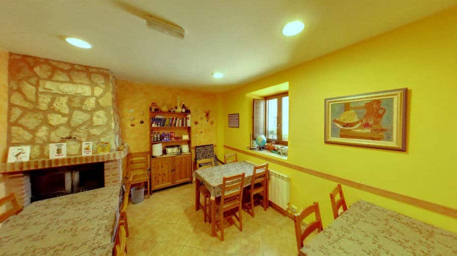 Albergue de peregrinos Liberanos Domine, Rabé de las Calzadas, Burgos - Camino Francés :: Albergues del Camino de Santiago