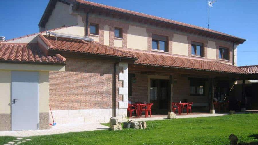 Albergue Titas, Boadilla del Camino, Palencia - Camino Francés :: Albergues del Camino de Santiago