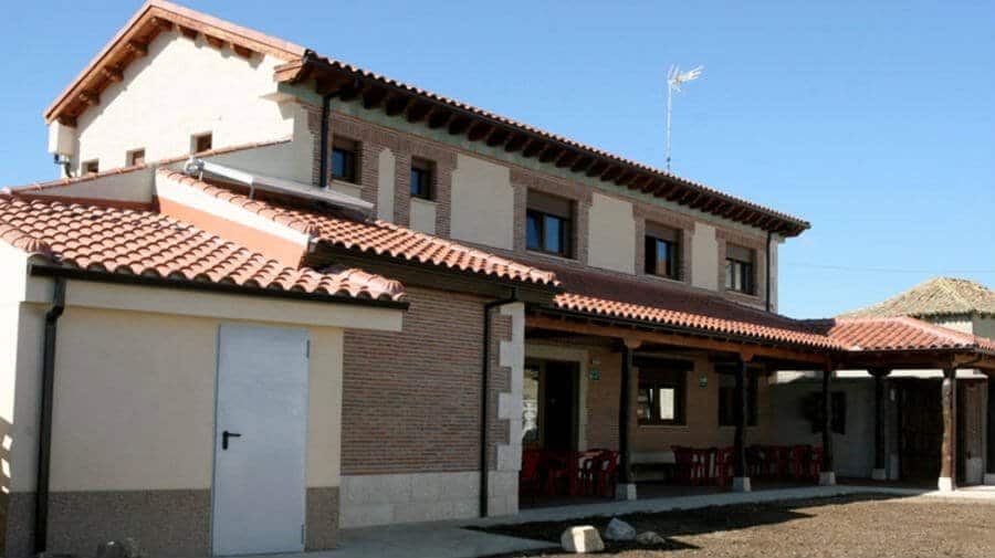 Albergue Titas, Boadilla del Camino, Palencia - Camino Francés :: Albergues del Camino de Santiago