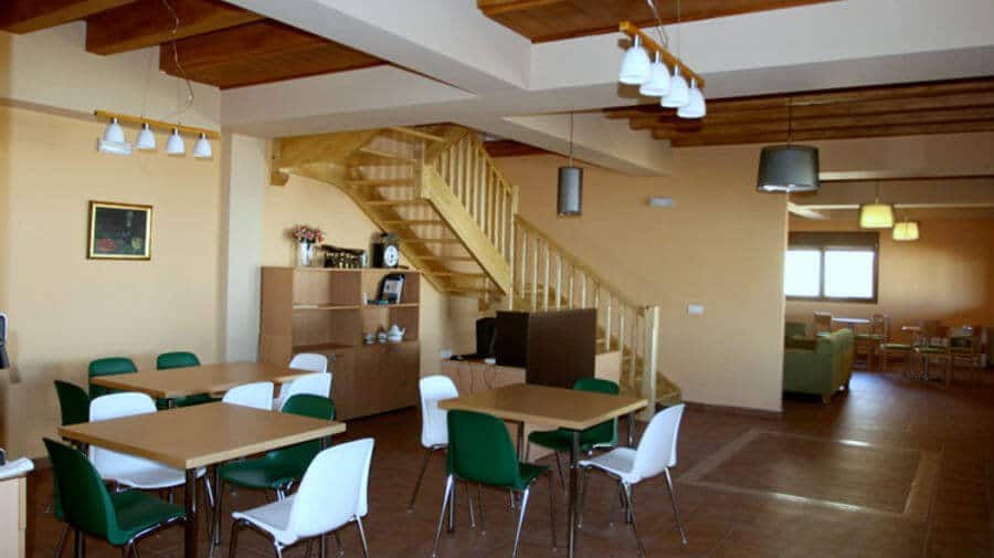 Albergue Titas, Boadilla del Camino, Palencia - Camino Francés :: Albergues del Camino de Santiago