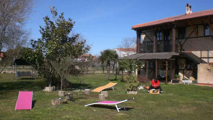 Albergue Albergue Verde, Hospital de Órbigo, León - Camino Francés :: Albergues del Camino de Santiago