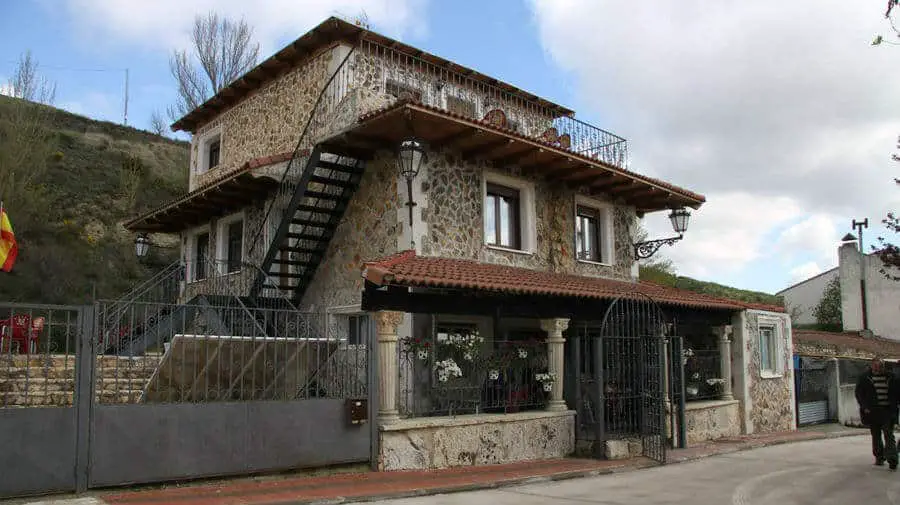 Albergue Vía Minera, Cardeñuela Ríopico, Burgos - Camino Francés :: Albergues del Camino de Santiago