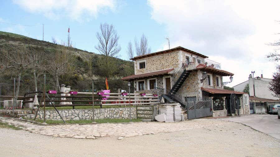 Albergue Vía Minera, Cardeñuela Ríopico, Burgos - Camino Francés :: Albergues del Camino de Santiago