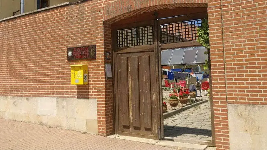 Albergue de peregrinos municipal de Frómista, Palencia - Camino Francés :: Albergues del Camino de Santiago