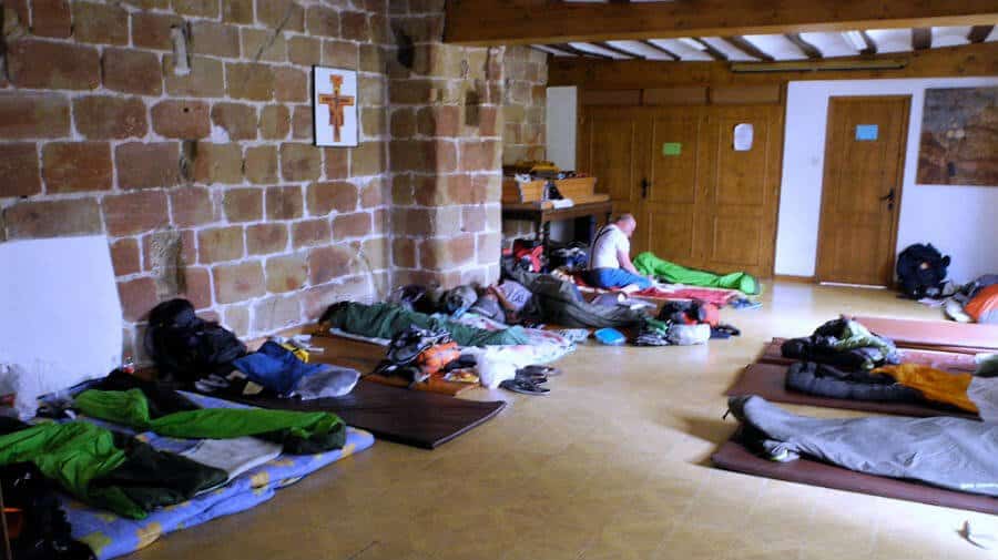 Hospital de peregrinos San Juan Bautista, Grañón, La Rioja - Camino Francés :: Albergues del Camino de Santiago