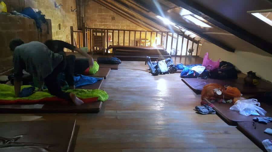 Hospital de peregrinos San Juan Bautista, Grañón, La Rioja - Camino Francés :: Albergues del Camino de Santiago