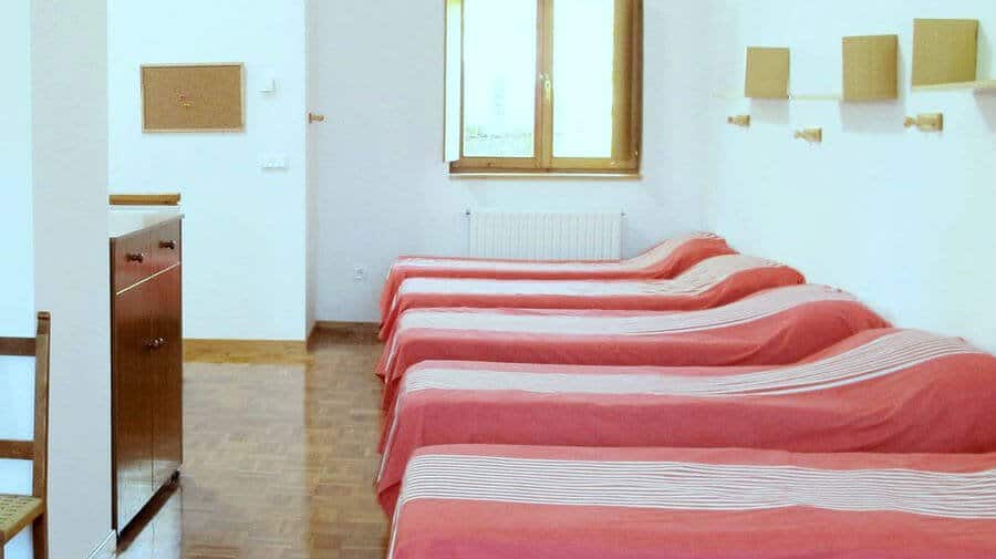 Albergue de peregrinos Parroquial de Zabaldika, Navarra - Camino Francés :: Albergues del Camino de Santiago