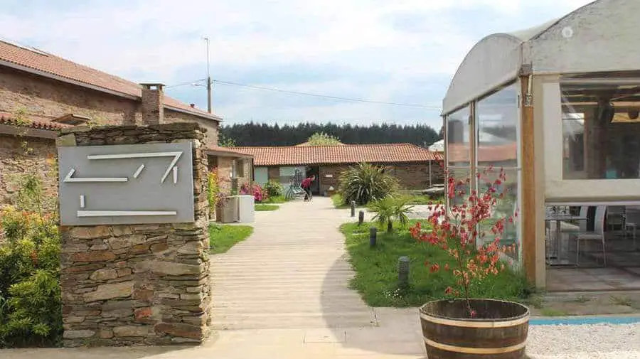 Albergue La Pousada de Salceda, Salceda, La Coruña - Camino Francés :: Albergues del Camino de Santiago