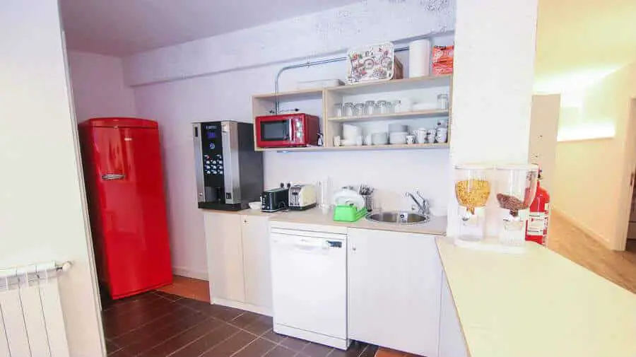 Albergue Bcool Santander Hostel, Cantabria , Camino del Norte:: Albergues del Camino de Santiago