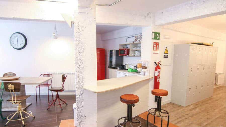 Albergue Bcool Santander Hostel, Cantabria , Camino del Norte:: Albergues del Camino de Santiago
