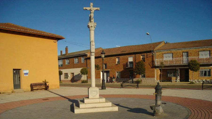 El Burgo Ranero, León - Camino de Santiago Francés :: Guía del Camino de Santiago