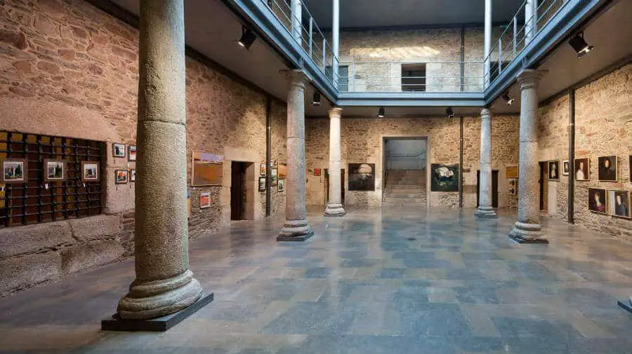 Museo del Bierzo, Ponferrada, León - Camino de Santiago Francés :: Guía del Camino de Santiago Museo del Bierzo, Ponferrada, León - Camino de Santiago Francés :: Guía del Camino de Santiago