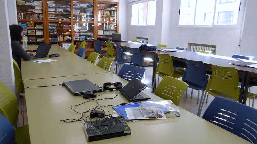 Albergue Residencia Xuvenil Altamar, Vigo, Pontevedra - Camino Portugués por la Costa :: Albergues del Camino de Santiago
