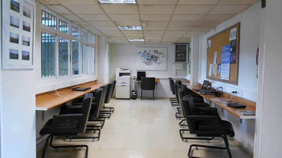 Albergue Residencia Xuvenil Altamar, Vigo, Pontevedra - Camino Portugués por la Costa :: Albergues del Camino de Santiago