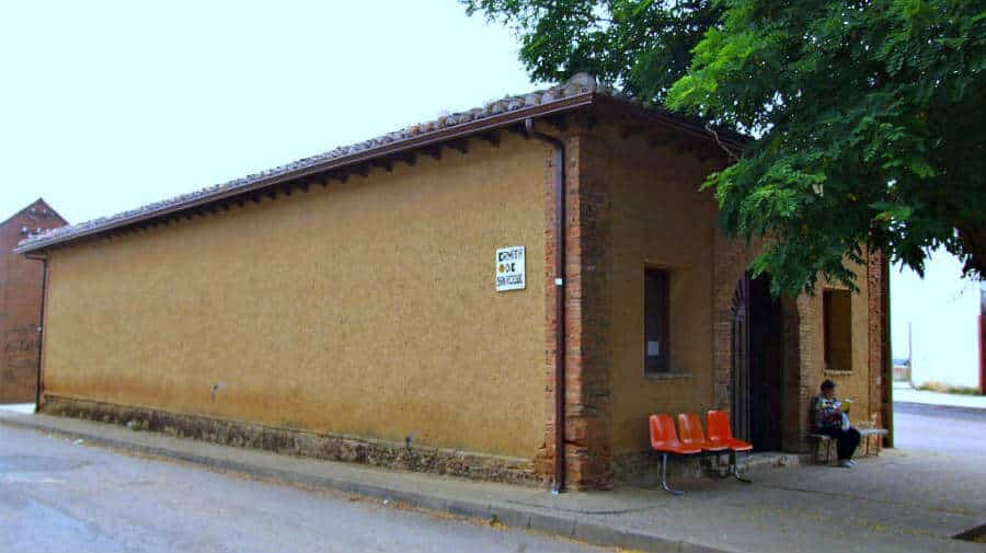 Bercianos del Real Camino, León - Camino Francés (Etapa de Sahagún a El Burgo Ranero) :: Guía del Camino de Santiago Bercianos del Real Camino, León - Camino Francés (Etapa de Sahagún a El Burgo Ranero) :: Guía del Camino de Santiago