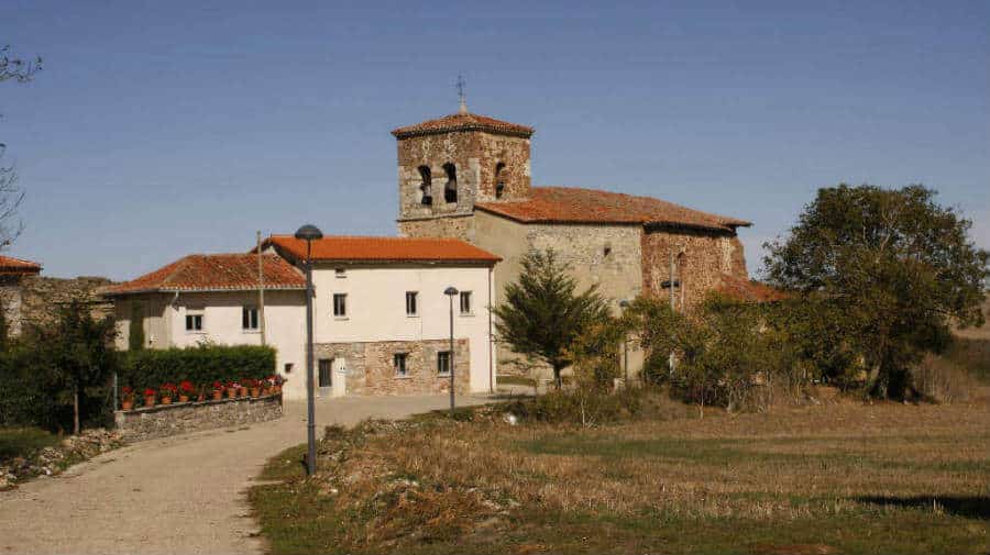 Espinosa del Camino, Burgos - Camino Francés (Etapa de Belorado a San Juan de Ortega) :: Guía del Camino de Santiago