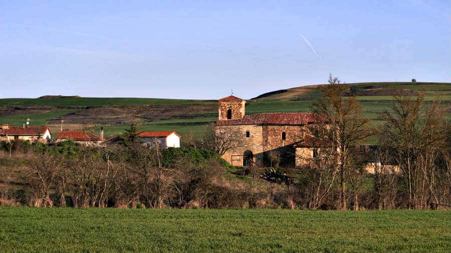 Espinosa del Camino, Burgos - Camino Francés (Etapa de Belorado a San Juan de Ortega) :: Guía del Camino de Santiago