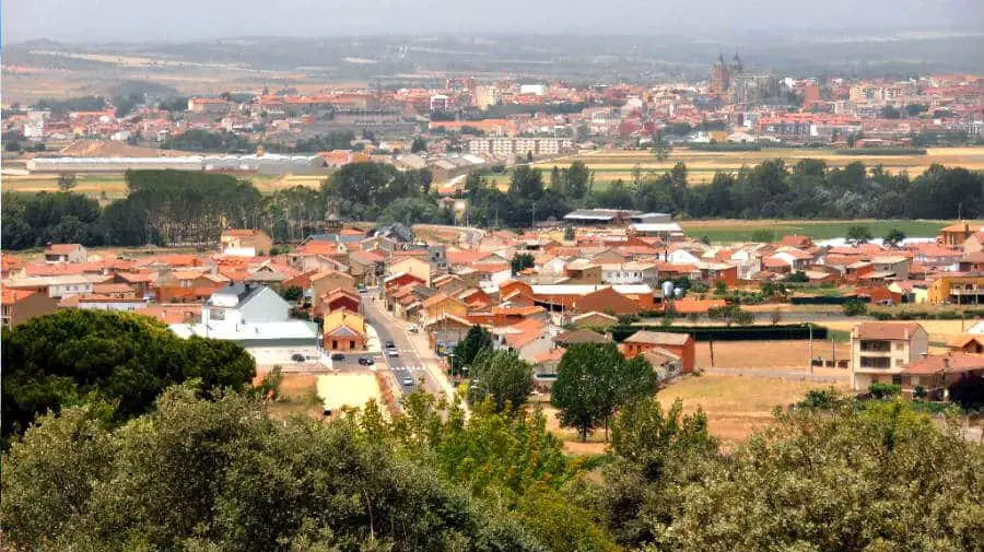 San Justo de la Vega, León - Camino Francés (Etapa de Villadangos del Páramo a Astorga) :: Albergues del Camino de Santiago