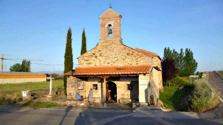 Valdeviejas, León - Camino Francés (Etapa de Astorga a Rabanal del Camino) :: Albergues del Camino de Santiago