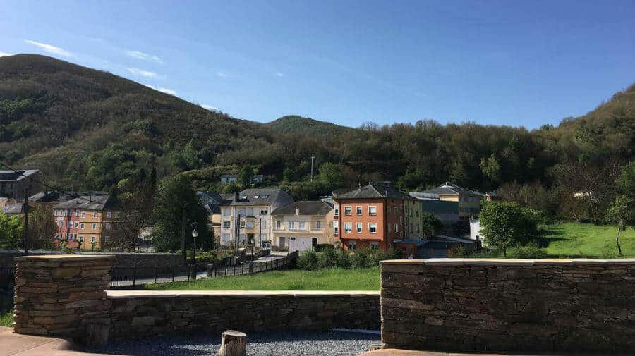 Vega de Valcarce, León - Camino Francés (Etapa de Villafranca del Bierzo a O Cebreiro) :: Albergues del Camino de Santiago