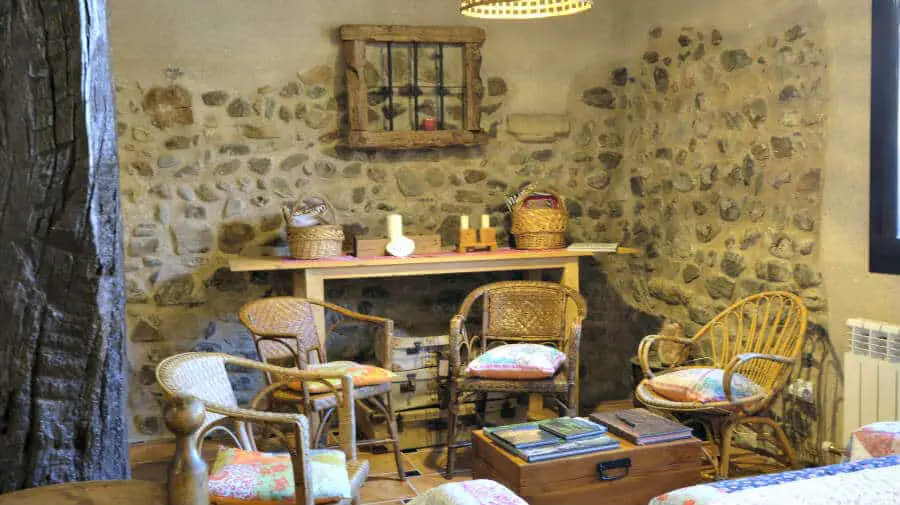 Albergue Bideluze, Castildelgado, Burgos - Camino Francés :: Albergues del Camino de Santiago