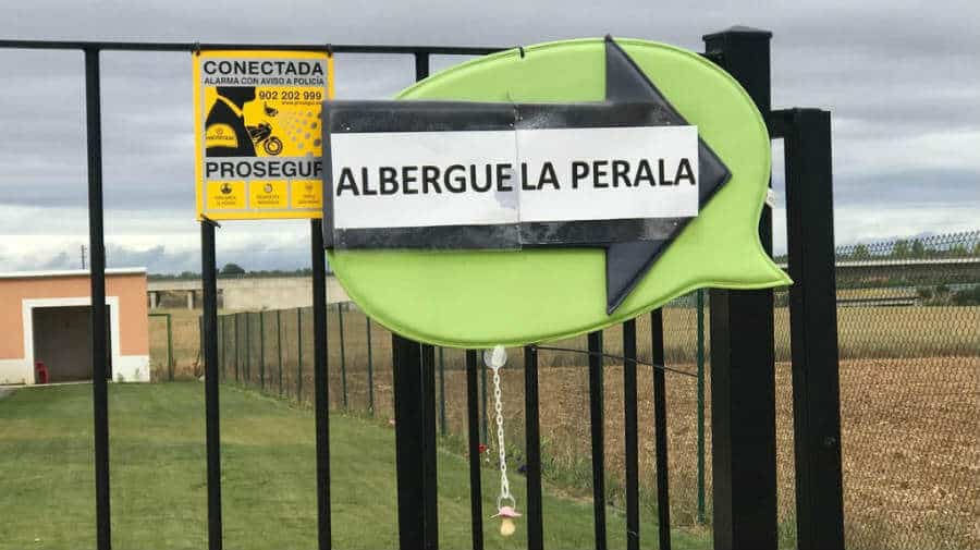 Albergue La Perala, Bercianos del Real Camino, León - Camino Francés :: Albergues del Camino de Santiago