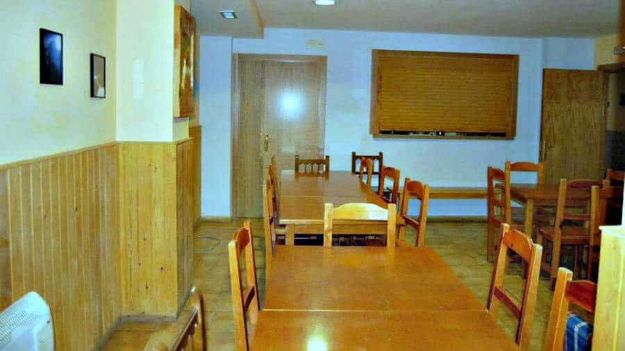 Albergue Refugio Pepe Garcés, Candanchú - Camino Aragonés :: Albergues del Camino de Santiago