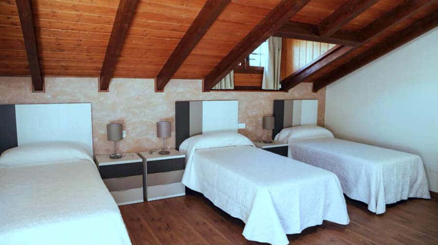 Albergue Saint James Way, Cacabelos, León - Camino Francés :: Albergues del Camino de Santiago
