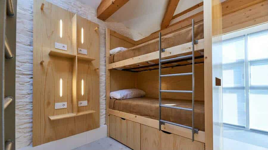 Albergue San Francisco, Arzúa, La Coruña - Camino Francés :: Albergues del Camino de Santiago